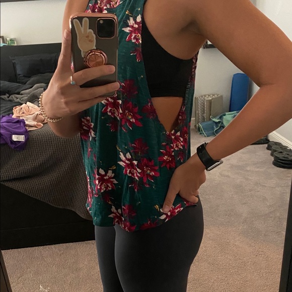 Roxy Floral Tank Top - Picture 5 of 5